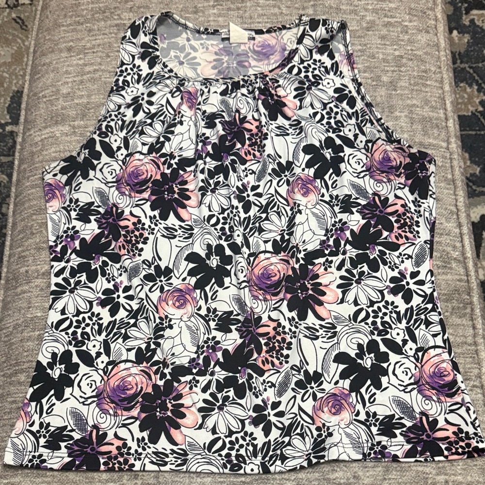 STEPHEN AND CASEY Floral Print Tank Top in White, Black & Purple